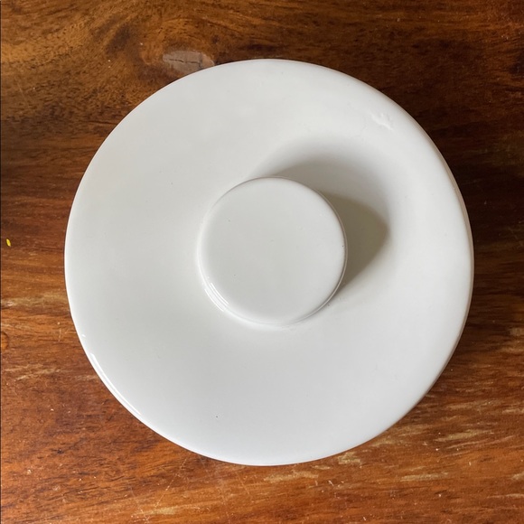 WEST ELM Utility White Coffee Storage Kitchen Canister Container (discontinued) - Picture 9 of 12